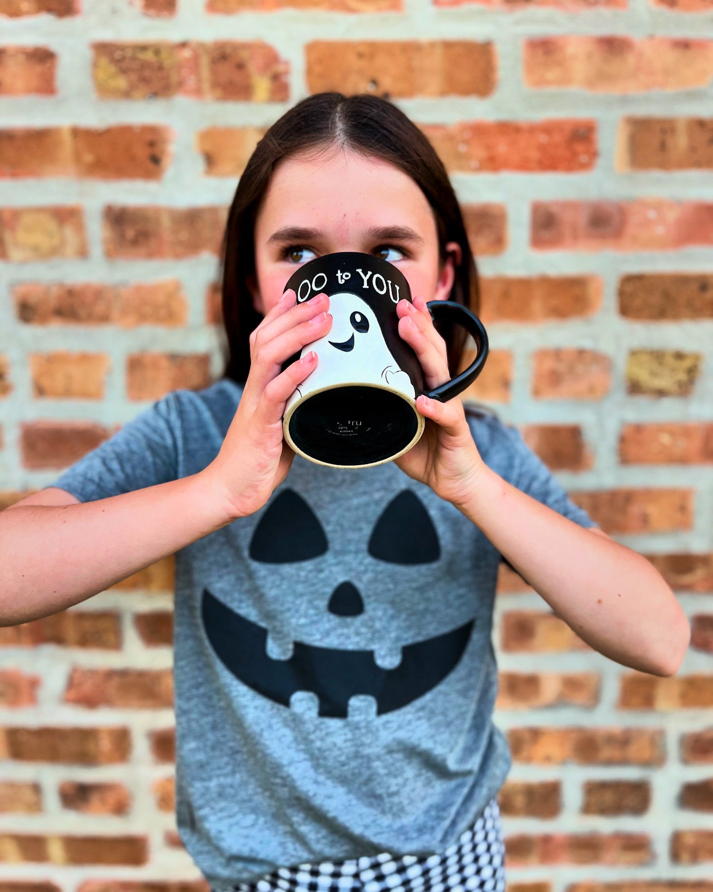Gray Pumpkin Tee