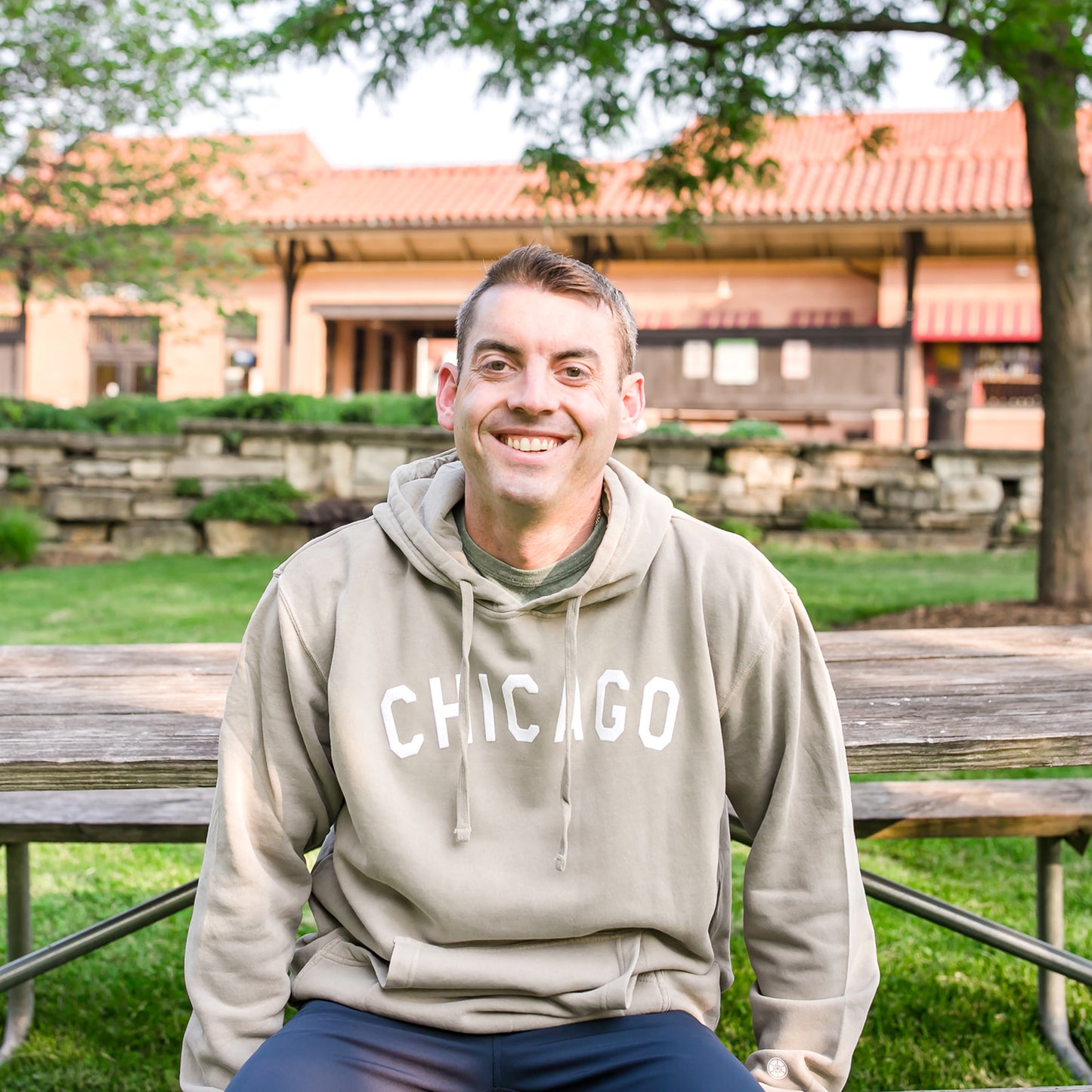 Chicago Hoodie in Cement